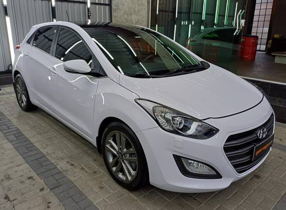 HYUNDAI I30 1.8 MPI 16V GASOLINA SÉRIE LIMITADA 4P AUTOMATICO HYUNDAI I30 1.8 MPI 16V GASOLINA SÉRIE LIMITADA 4P AUTOMATICO